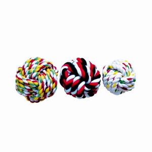 Excellent value, strong tug toy. Ideal for you and your four-legged friend to play a rewarding game of tug (also great for two dogs to play together). 